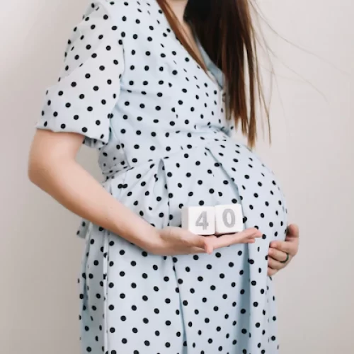O que fazer se o bebê não nascer e eu completar 40 semanas?